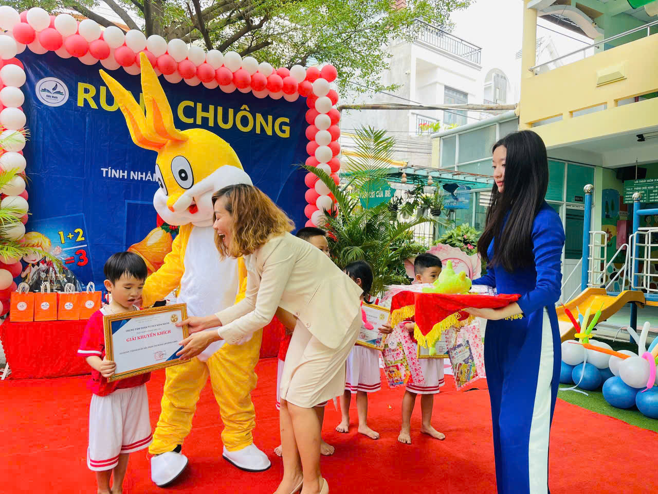 THỬ TÀI CÙNG KIDS MATH